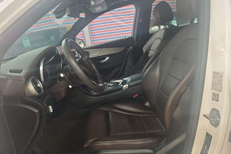 Used Mercedes-Benz GLC 2017 GLC 200 4MATIC Left Front Seat