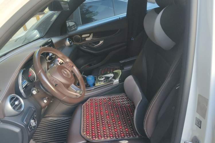 Used Mercedes-Benz GLC 2017 GLC 260 4MATIC Dynamic Edition Left Front Seat