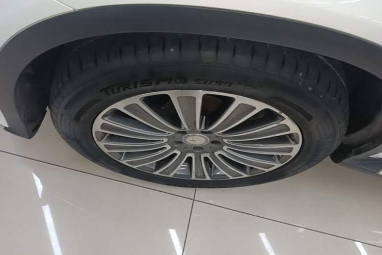 Used Mercedes-Benz GLC 2017 GLC 260 4MATIC Dynamic Edition Left Front Wheel Hub