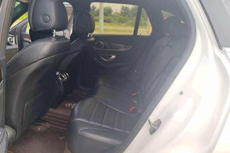 Used Mercedes-Benz GLC 2017 GLC 260 4MATIC Luxury Model Left Rear Seat