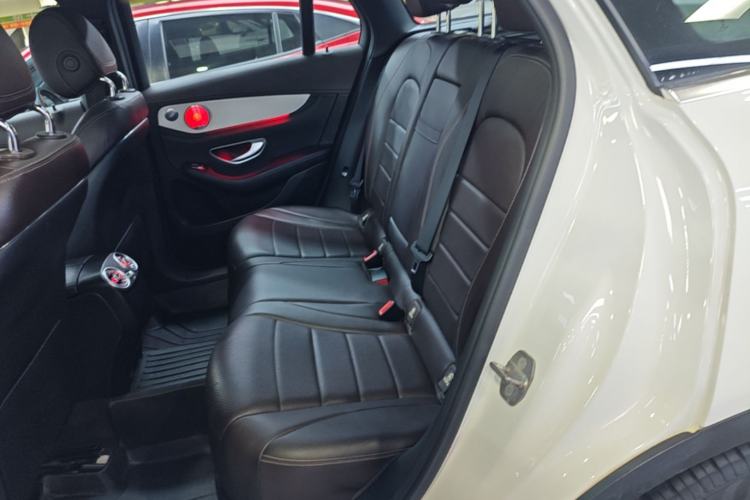 Used Mercedes-Benz GLC 2017 GLC 200 4MATIC Left Rear Seat