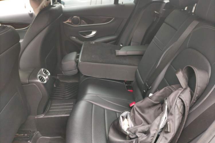 Used Mercedes-Benz GLC 2017 GLC 260 4MATIC Dynamic Edition Left Rear Seat