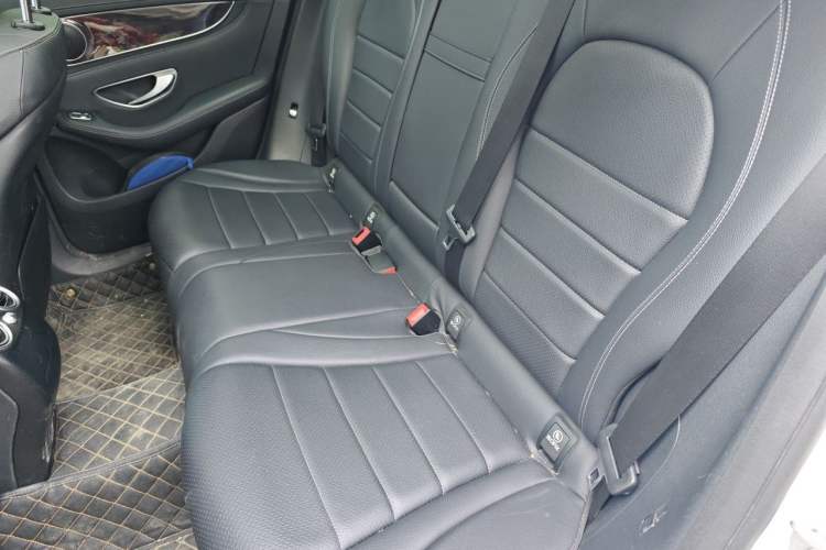 Used Mercedes-Benz GLC 2017 GLC 260 4MATIC Luxury Model Left Rear Seat