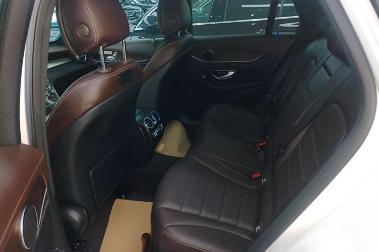 Used Mercedes-Benz GLC 2017 GLC 300 4MATIC Sport Edition Left Rear Seat