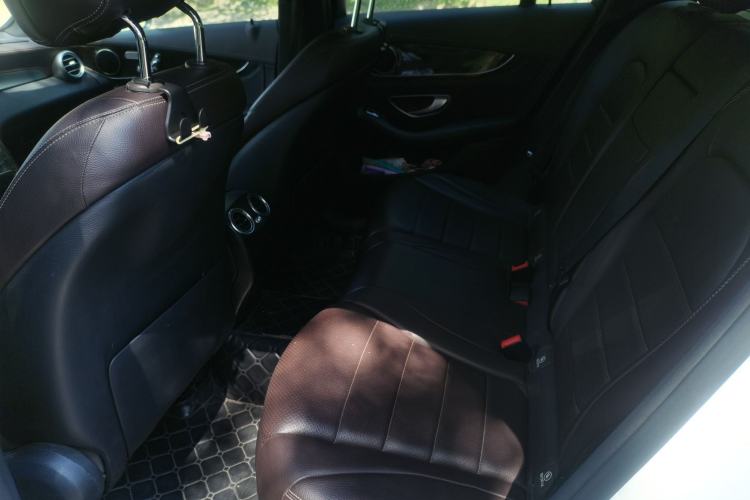 Used Mercedes-Benz GLC 2017 GLC 260 4MATIC Luxury Model Left Rear Seat