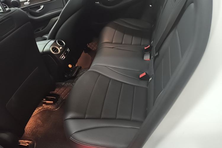 Used Mercedes-Benz GLC 2017 GLC 300 4MATIC Sport Edition Left Rear Seat