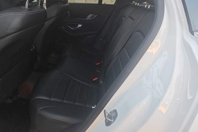 Used Mercedes-Benz GLC 2017 GLC 260 4MATIC Dynamic Edition Left Rear Seat