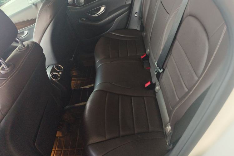 Used Mercedes-Benz GLC 2017 GLC 260 4MATIC Luxury Model Left Rear Seat