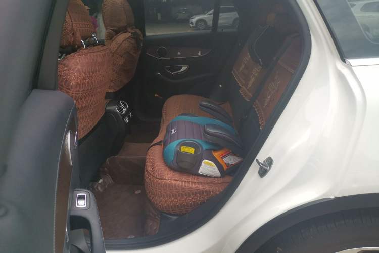 Used Mercedes-Benz GLC 2017 GLC 300 4MATIC Sport Edition Left Rear Seat