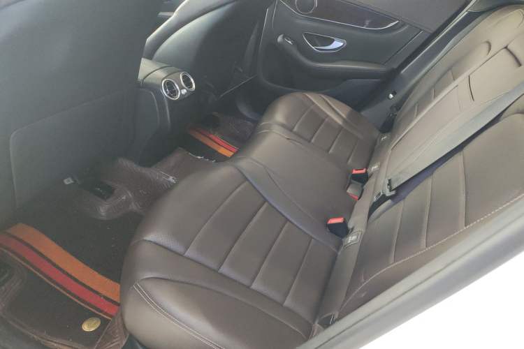 Used Mercedes-Benz GLC 2017 GLC 260 4MATIC Dynamic Edition Left Rear Seat