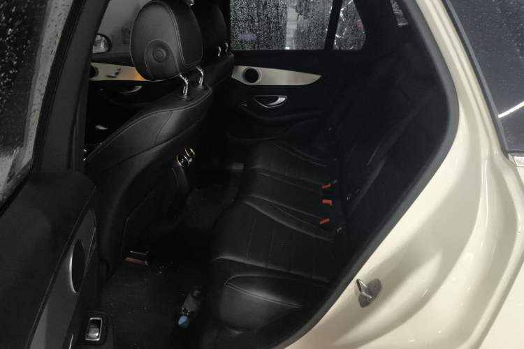 Used Mercedes-Benz GLC 2017 GLC 200 4MATIC Left Rear Seat