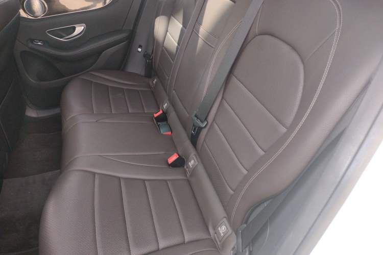 Used Mercedes-Benz GLC 2017 GLC 260 4MATIC Luxury Model Left Rear Seat