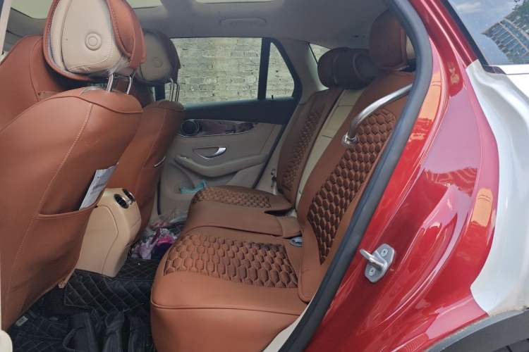 Used Mercedes-Benz GLC 2017 GLC 260 4MATIC Dynamic Edition Left Rear Seat