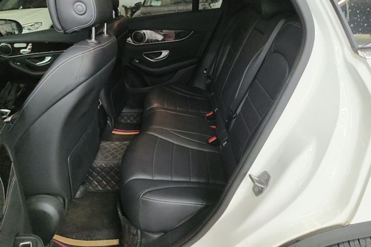 Used Mercedes-Benz GLC 2017 GLC 260 4MATIC Luxury Model Left Rear Seat