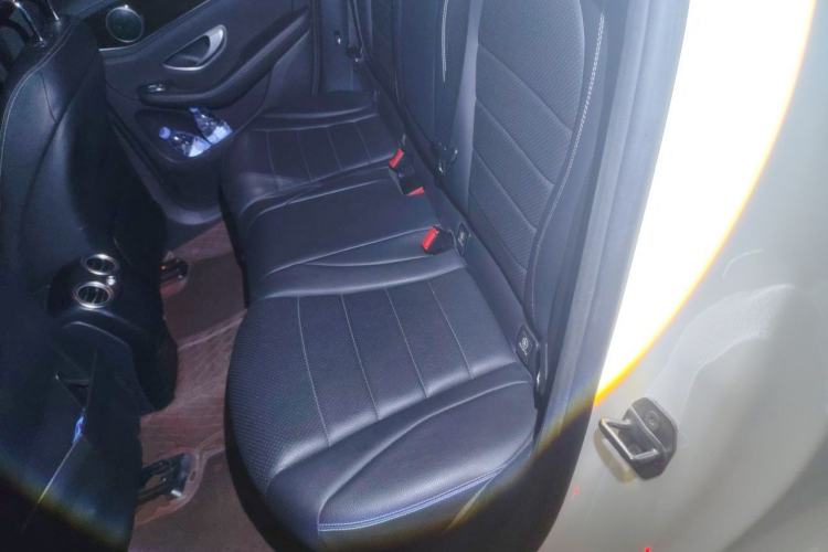 Used Mercedes-Benz GLC 2017 GLC 260 4MATIC Dynamic Edition Left Rear Seat