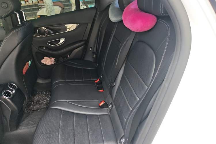 Used Mercedes-Benz GLC 2017 GLC 260 4MATIC Dynamic Edition Left Rear Seat