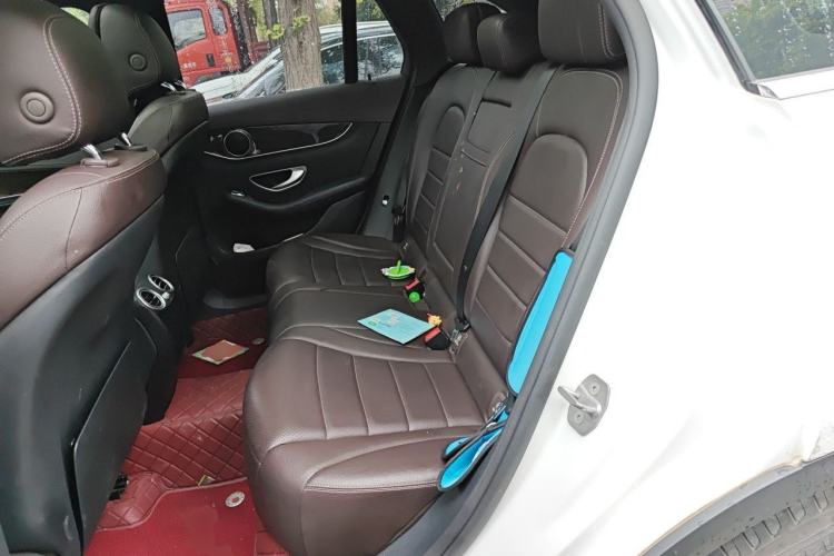 Used Mercedes-Benz GLC 2017 GLC 260 4MATIC Luxury Model Left Rear Seat