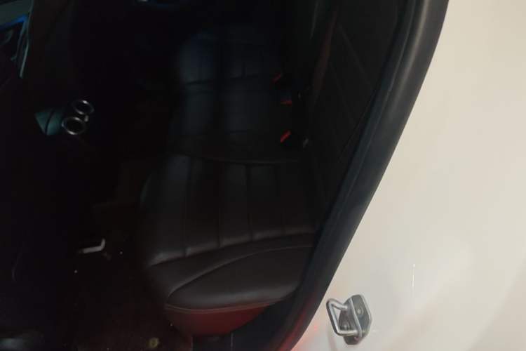Used Mercedes-Benz GLC 2017 GLC 200 4MATIC Left Rear Seat