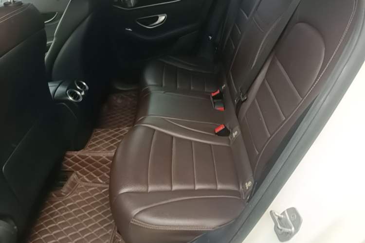 Used Mercedes-Benz GLC 2017 GLC 260 4MATIC Dynamic Edition Left Rear Seat