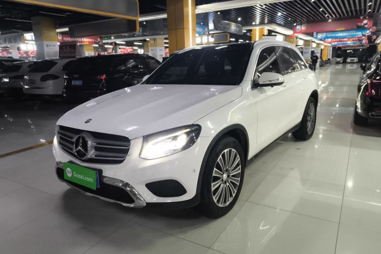 Used Mercedes-Benz GLC 2017 GLC 200 4MATIC Guazi used car, China used car export, Used car for sale, Used cars, Cheapest cars for sale