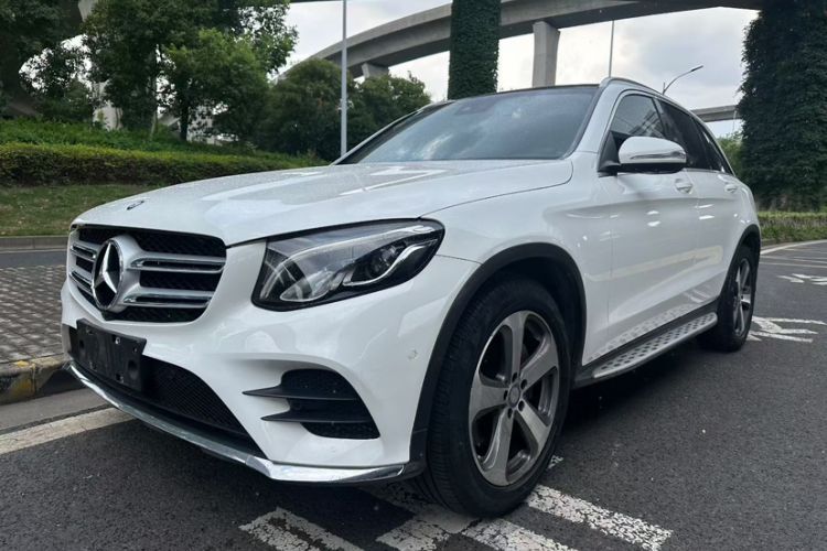 Used Mercedes-Benz GLC 2017 GLC 260 4MATIC Luxury Model Guazi used car, China used car export, Used car for sale, Used  cars, Cheapest cars for sale