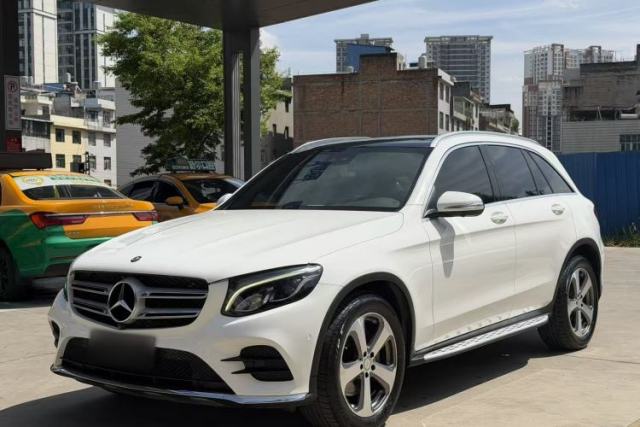 Used Mercedes-Benz GLC 2017 GLC 260 4MATIC Luxury Model