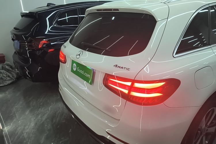 Used Mercedes-Benz GLC 2017 GLC 300 4MATIC Sport Edition Rear