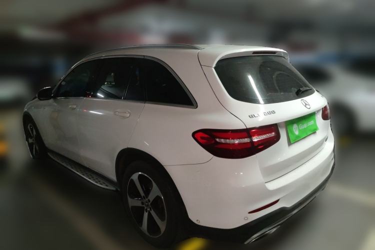 Used Mercedes-Benz GLC 2017 GLC 260 4MATIC Luxury Model Rear Left 45 Deg