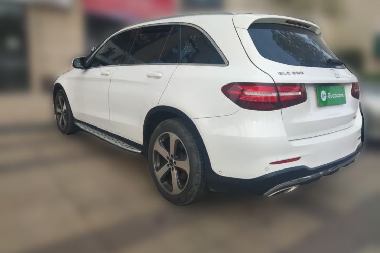 Used Mercedes-Benz GLC 2017 GLC 260 4MATIC Luxury Model Rear Left 45 Deg