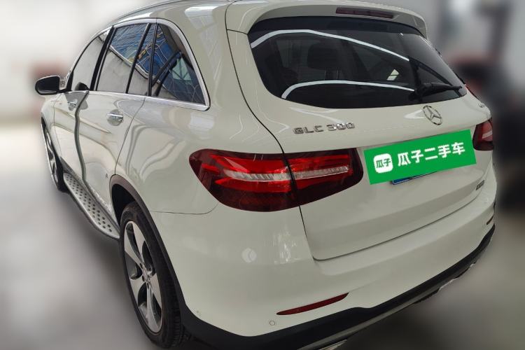 Used Mercedes-Benz GLC 2017 GLC 300 4MATIC Luxury Model Rear Left 45 Deg