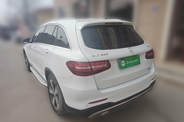Used Mercedes-Benz GLC 2017 GLC 260 4MATIC Luxury Model Rear Left 45 Deg
