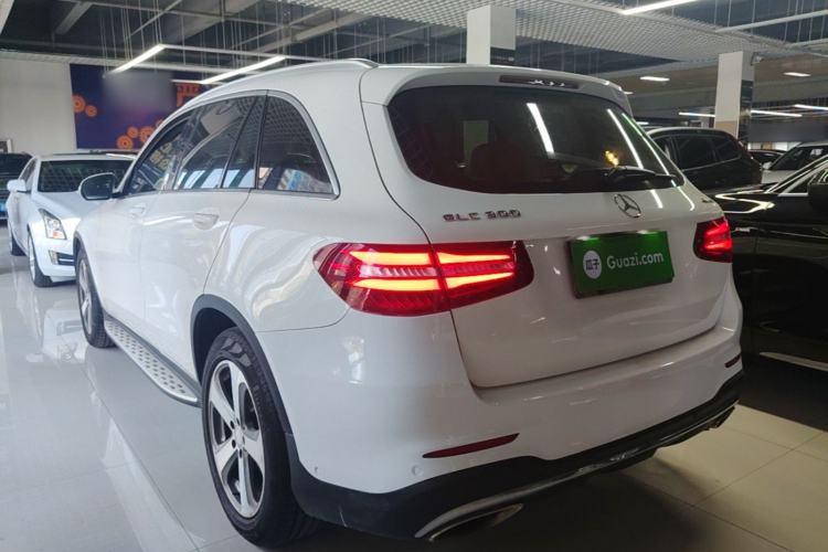 Used Mercedes-Benz GLC 2017 GLC 300 4MATIC Sport Edition Rear Left 45 Deg