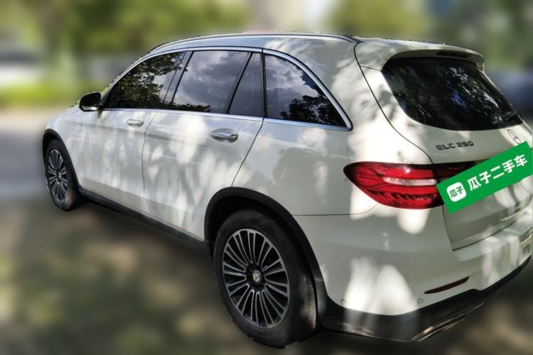 Used Mercedes-Benz GLC 2017 GLC 260 4MATIC Dynamic Edition Rear Left 45 Deg