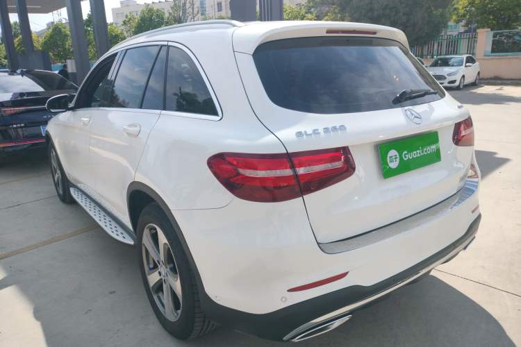 Used Mercedes-Benz GLC 2017 GLC 260 4MATIC Luxury Model Rear Left 45 Deg