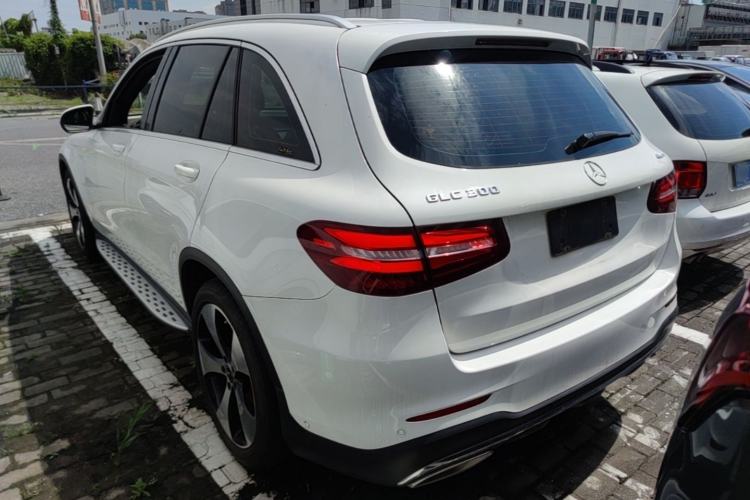 Used Mercedes-Benz GLC 2017 GLC 300 4MATIC Sport Edition Rear Left 45 Deg