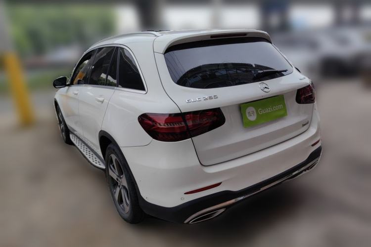 Used Mercedes-Benz GLC 2017 GLC 260 4MATIC Luxury Model Rear Left 45 Deg