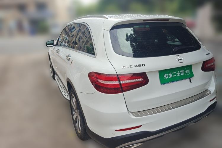 Used Mercedes-Benz GLC 2017 GLC 260 4MATIC Luxury Model Rear Left 45 Deg