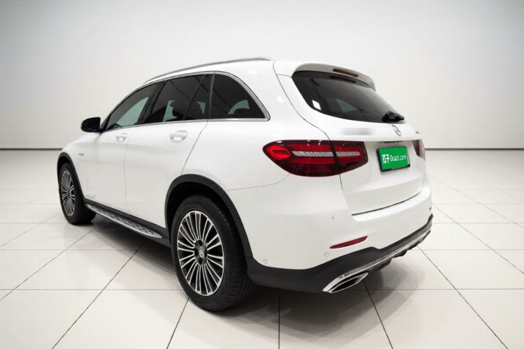 Used Mercedes-Benz GLC 2017 GLC 260 4MATIC Dynamic Edition Rear Left 45 Deg