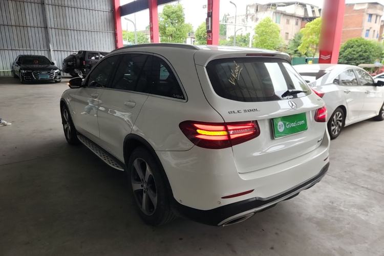 Used Mercedes-Benz GLC 2017 GLC 300 4MATIC Sport Edition Rear Left 45 Deg