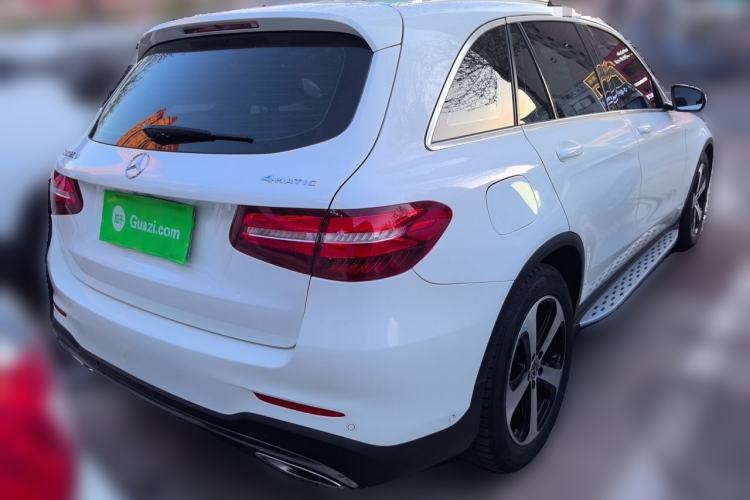 Used Mercedes-Benz GLC 2017 GLC 260 4MATIC Luxury Model Rear Right 45 Deg