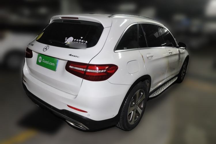 Used Mercedes-Benz GLC 2017 GLC 260 4MATIC Luxury Model Rear Right 45 Deg