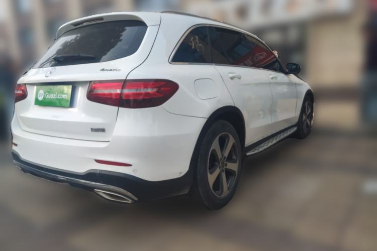Used Mercedes-Benz GLC 2017 GLC 260 4MATIC Luxury Model Rear Right 45 Deg