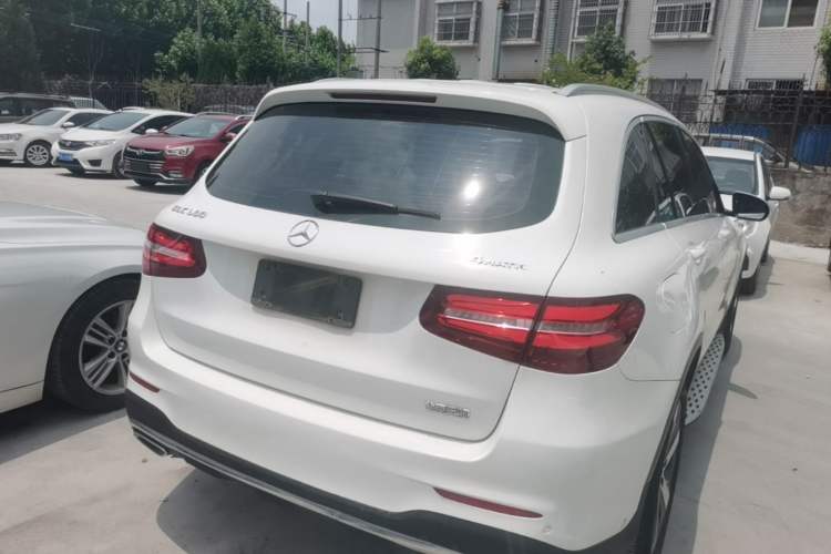 Used Mercedes-Benz GLC 2017 GLC 300 4MATIC Sport Edition Rear Right 45 Deg