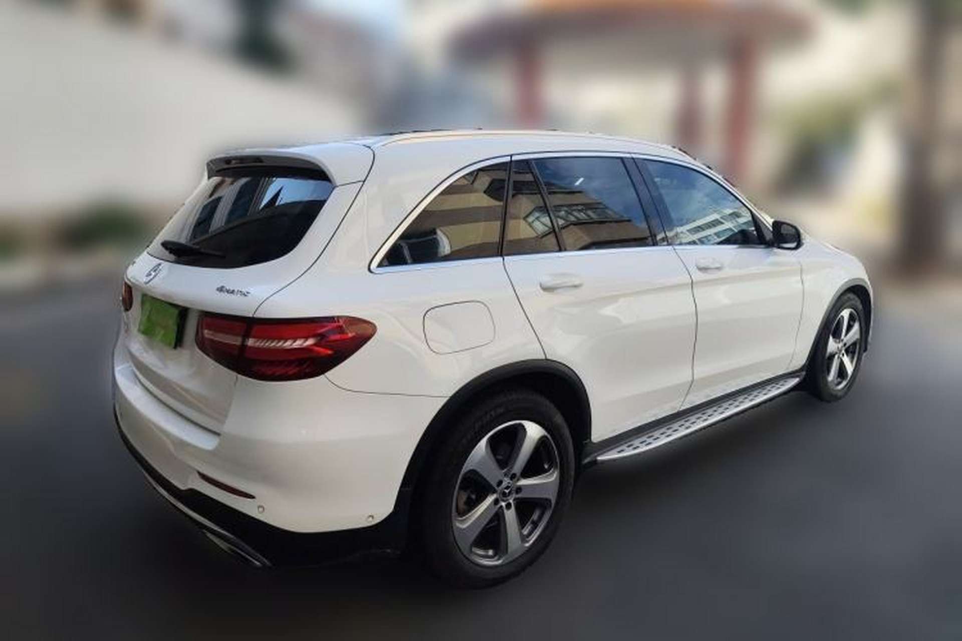 Used Mercedes-Benz GLC 2017 GLC 260 4MATIC Luxury Model Rear Right 45 Deg