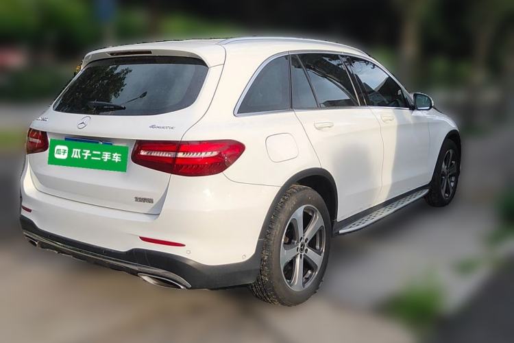 Used Mercedes-Benz GLC 2017 GLC 260 4MATIC Luxury Model Rear Right 45 Deg