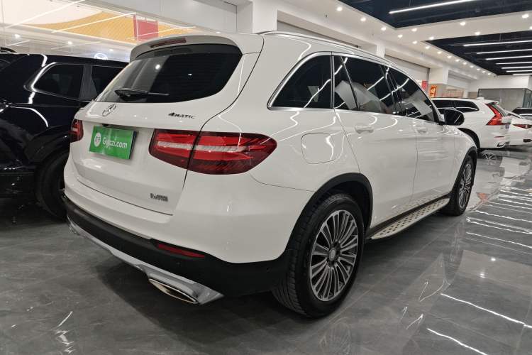 Used Mercedes-Benz GLC 2017 GLC 200 4MATIC Rear Right 45 Deg