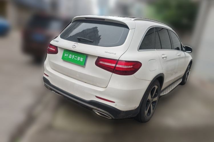 Used Mercedes-Benz GLC 2017 GLC 260 4MATIC Luxury Model Rear Right 45 Deg