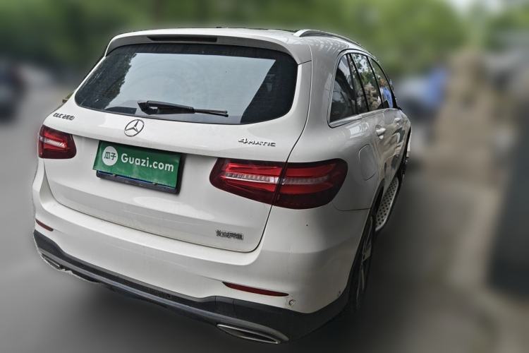 Used Mercedes-Benz GLC 2017 GLC 260 4MATIC Luxury Model Rear Right 45 Deg