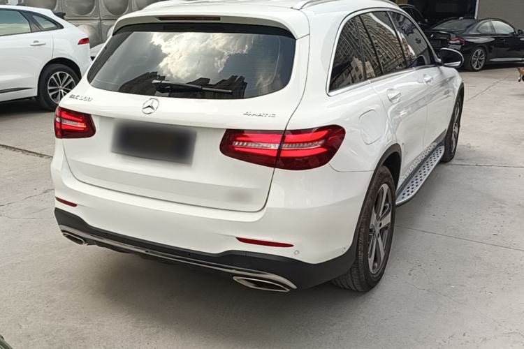 Used Mercedes-Benz GLC 2017 GLC 300 4MATIC Sport Edition Rear Right 45 Deg