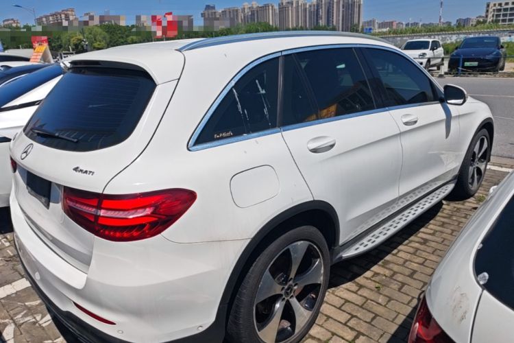 Used Mercedes-Benz GLC 2017 GLC 300 4MATIC Sport Edition Rear Right 45 Deg